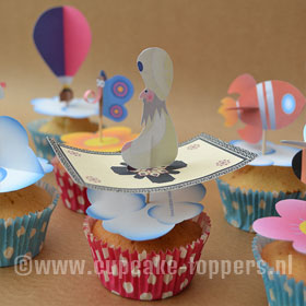 Afbeelding van de kleurijke luchtballon cupcake topper